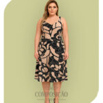 Conjunto Plus Size Cropped e Saia Midi Estampado Floral
