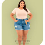 Shorts Jeans Destroyed Barra Desfiada - Azul Claro